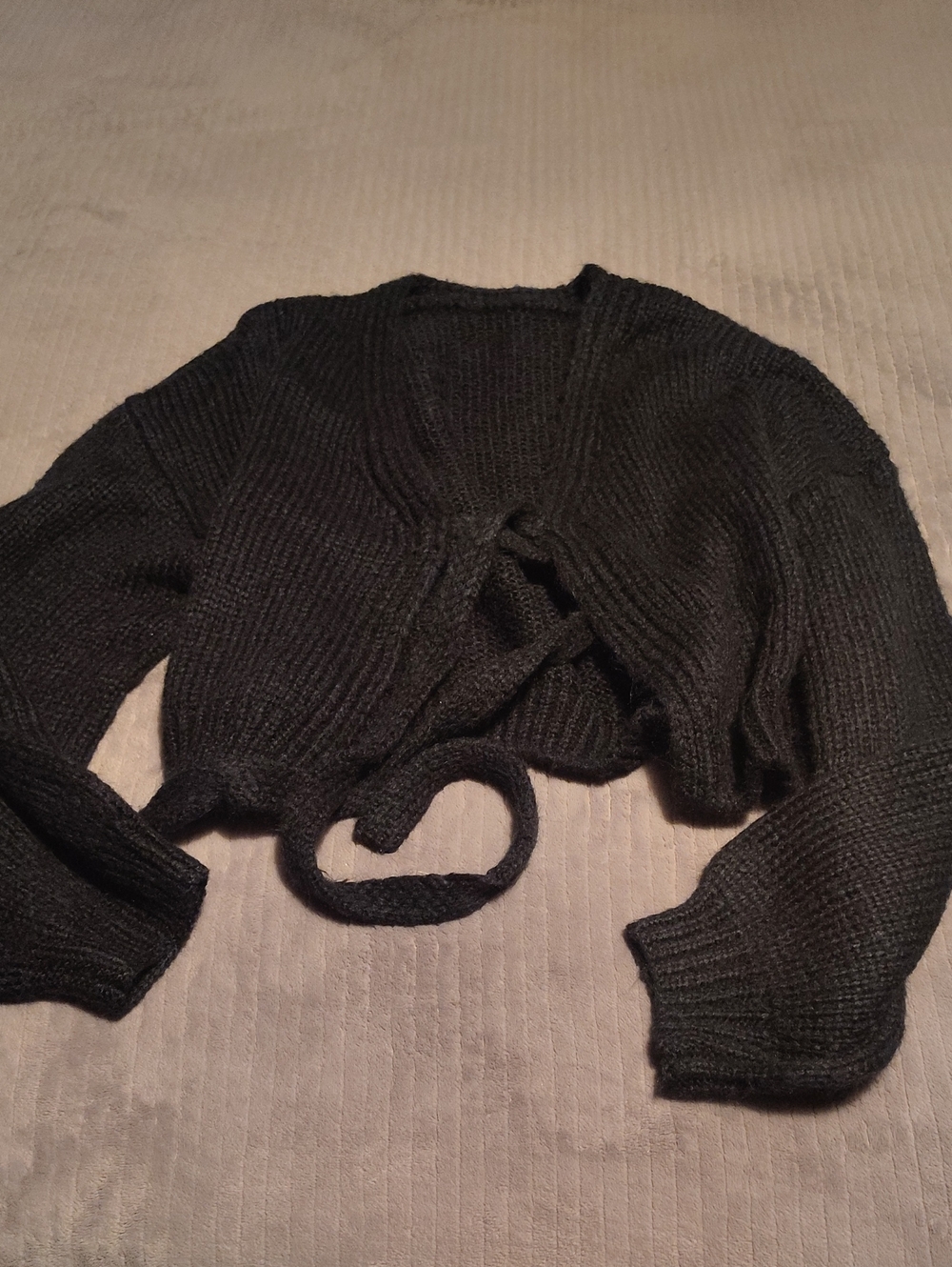 SHEIN Black Cropped Tie-Front Cardigan Sweater